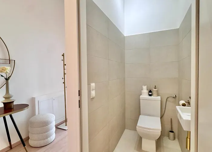 La Rosa - Luxury Near Westbahnhof * Vienna