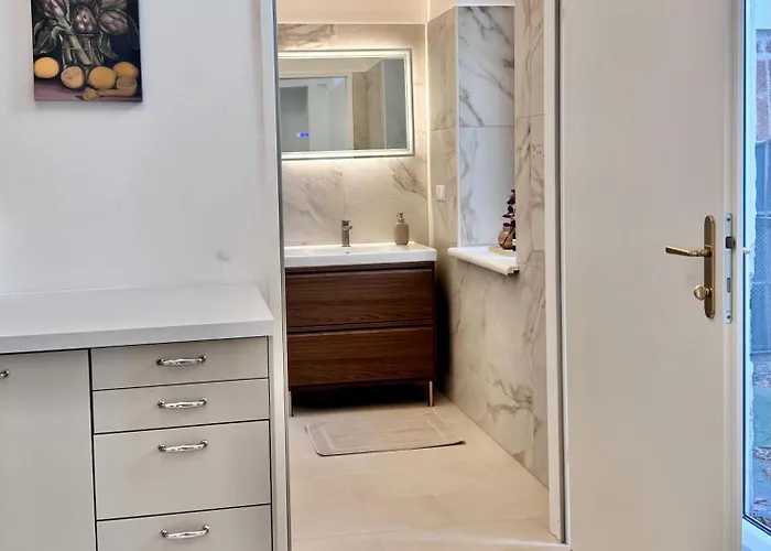 La Rosa - Luxury Near Westbahnhof *